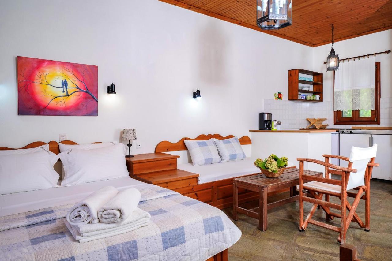 Giola Bungalows Sirines อัสตริส ภายนอก รูปภาพ