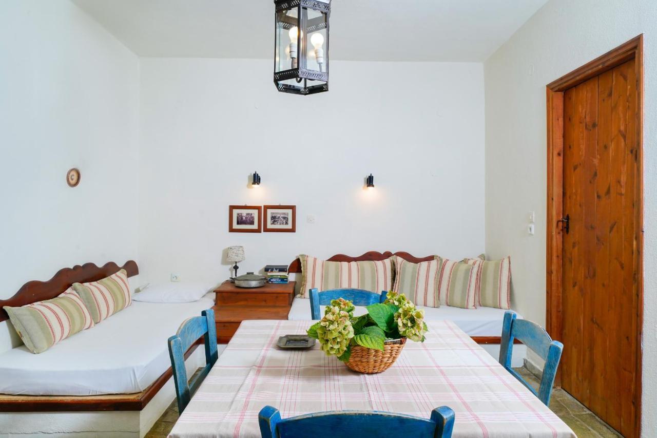 Giola Bungalows Sirines อัสตริส ภายนอก รูปภาพ
